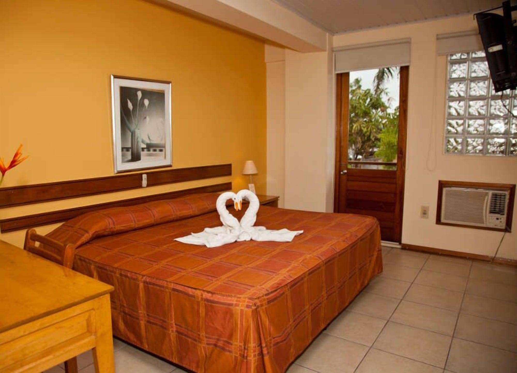 Hotel Acosta Iquitos Ngoại thất bức ảnh