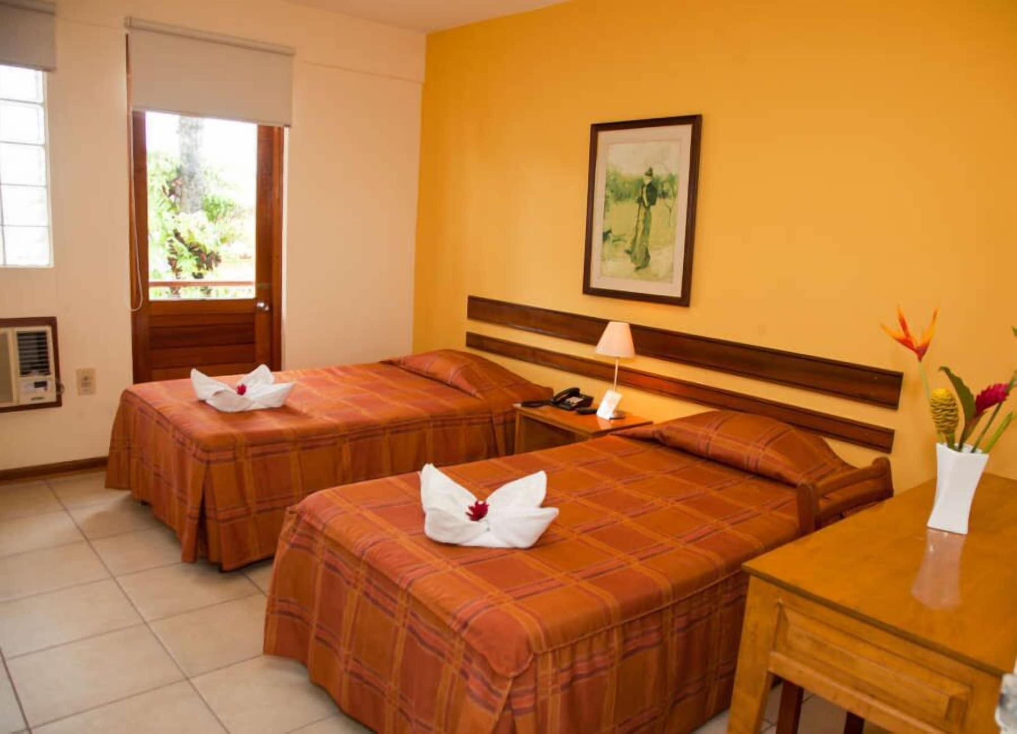Hotel Acosta Iquitos Ngoại thất bức ảnh