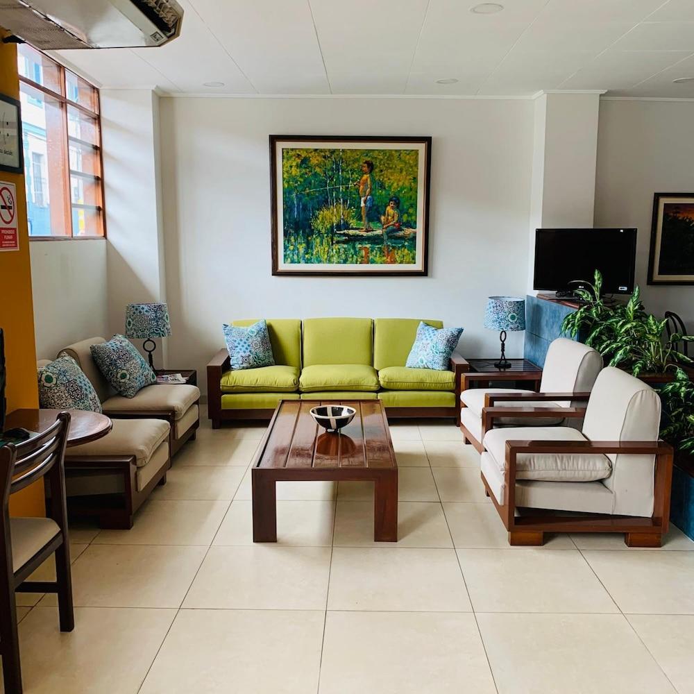 Hotel Acosta Iquitos Ngoại thất bức ảnh