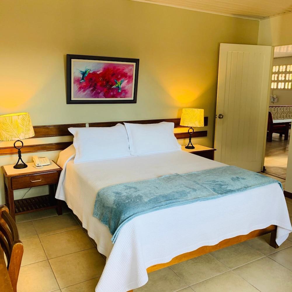 Hotel Acosta Iquitos Ngoại thất bức ảnh