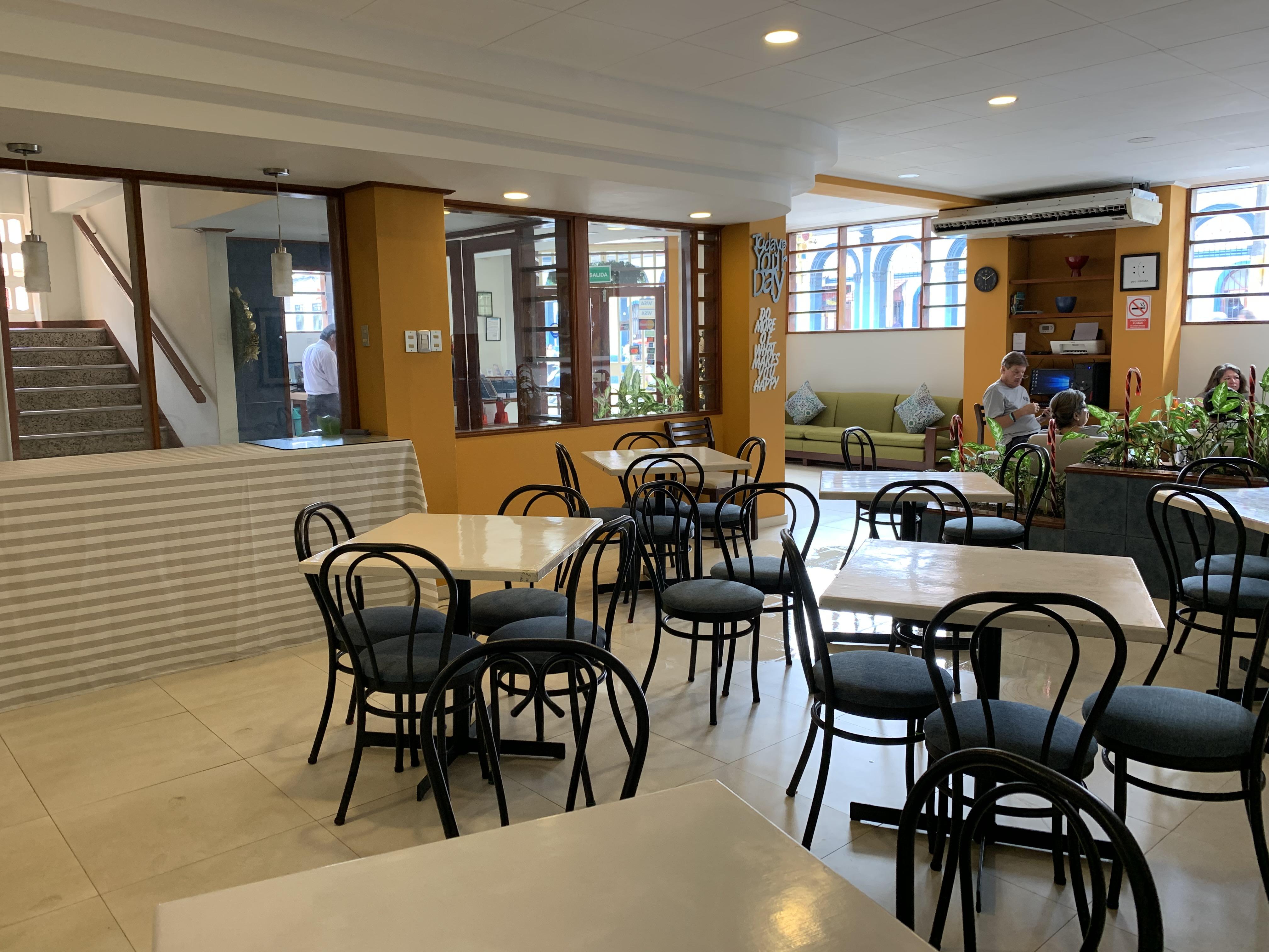 Hotel Acosta Iquitos Ngoại thất bức ảnh