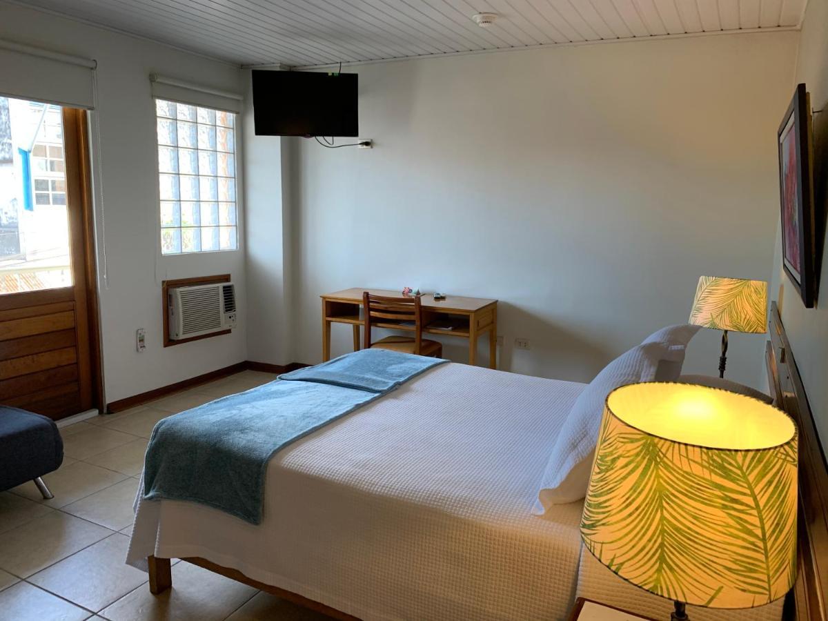 Hotel Acosta Iquitos Ngoại thất bức ảnh