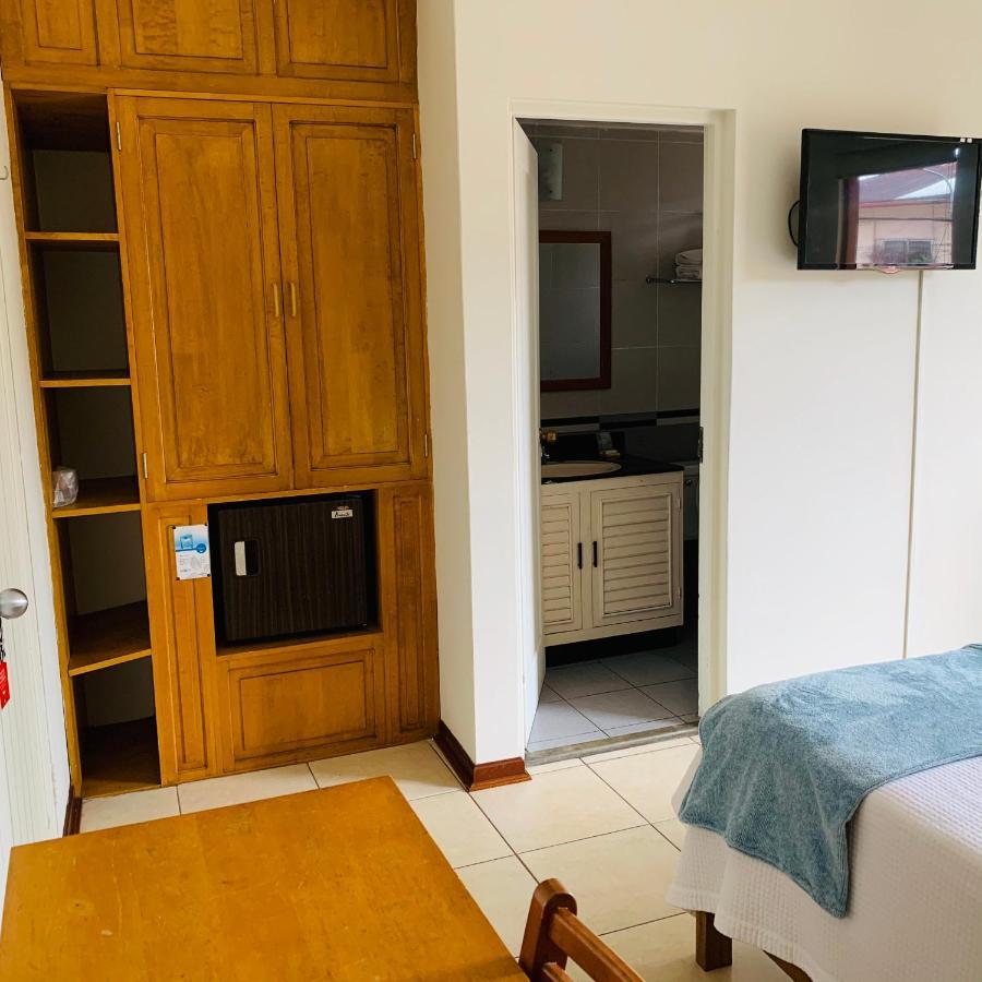 Hotel Acosta Iquitos Ngoại thất bức ảnh