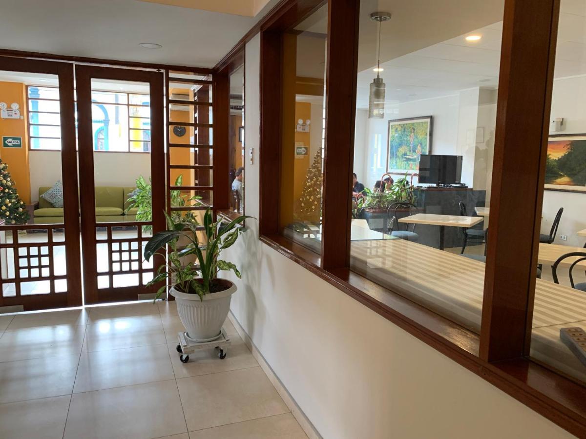 Hotel Acosta Iquitos Ngoại thất bức ảnh