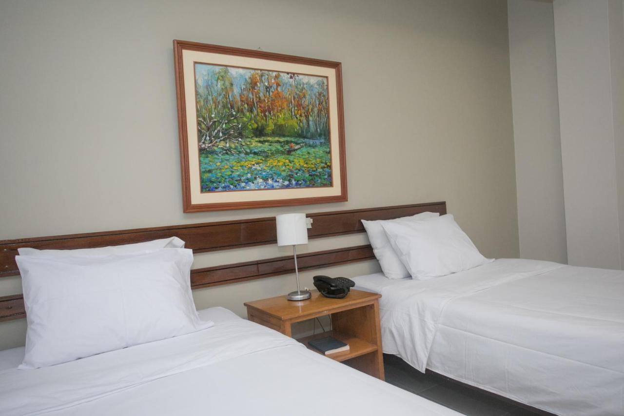 Hotel Acosta Iquitos Ngoại thất bức ảnh